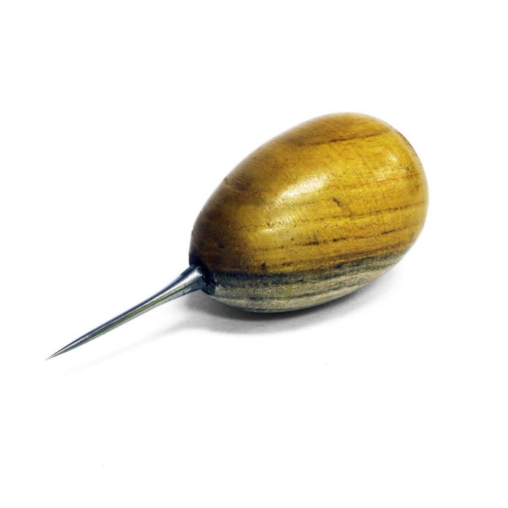 A Useful Guide to Different Types of Bookbinding Awls